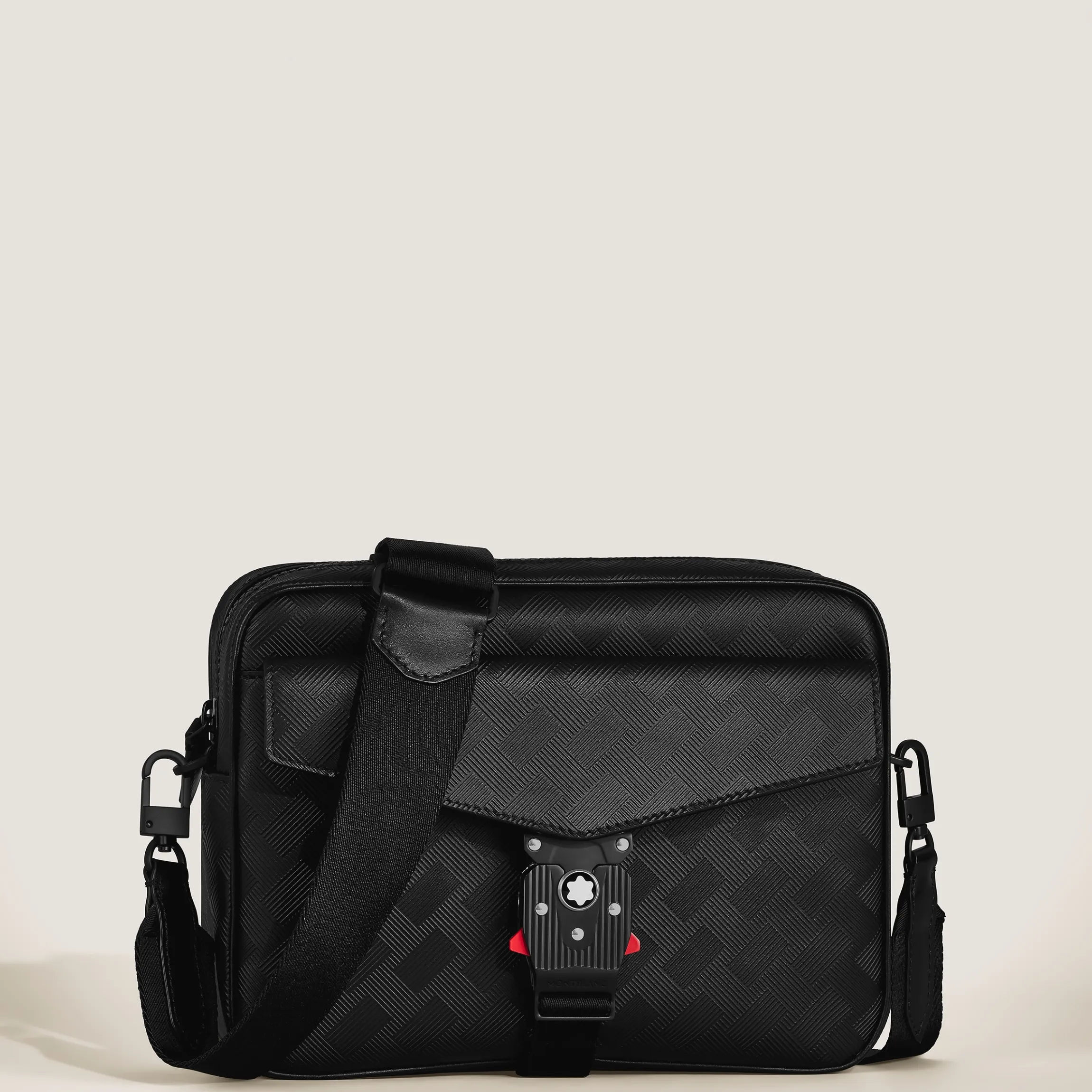 Extreme 3.0 messenger with M LOCK 4810 buckle