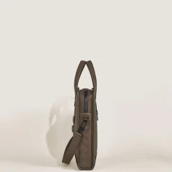 Extreme 3.0 thin document case