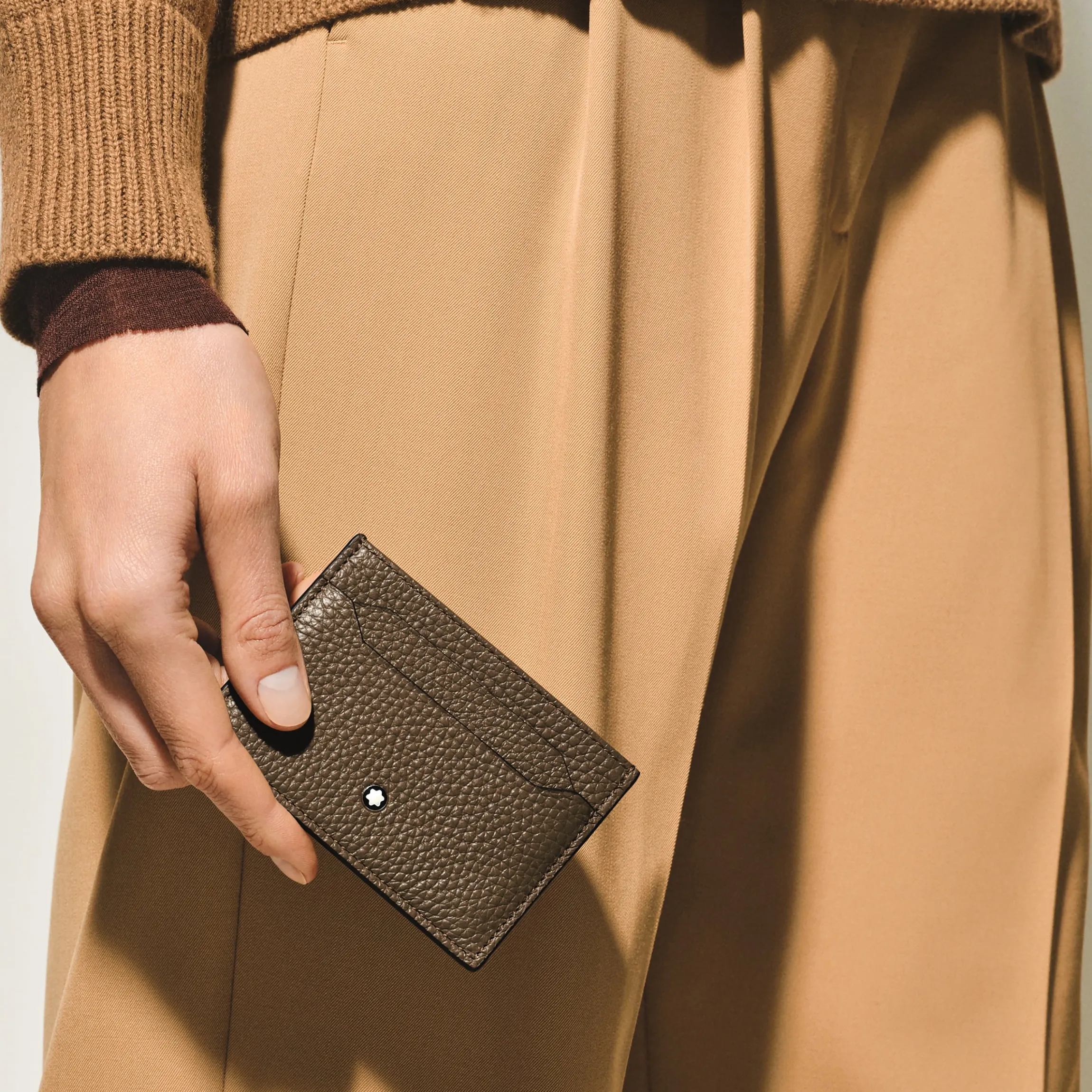 Grain card holder 5cc