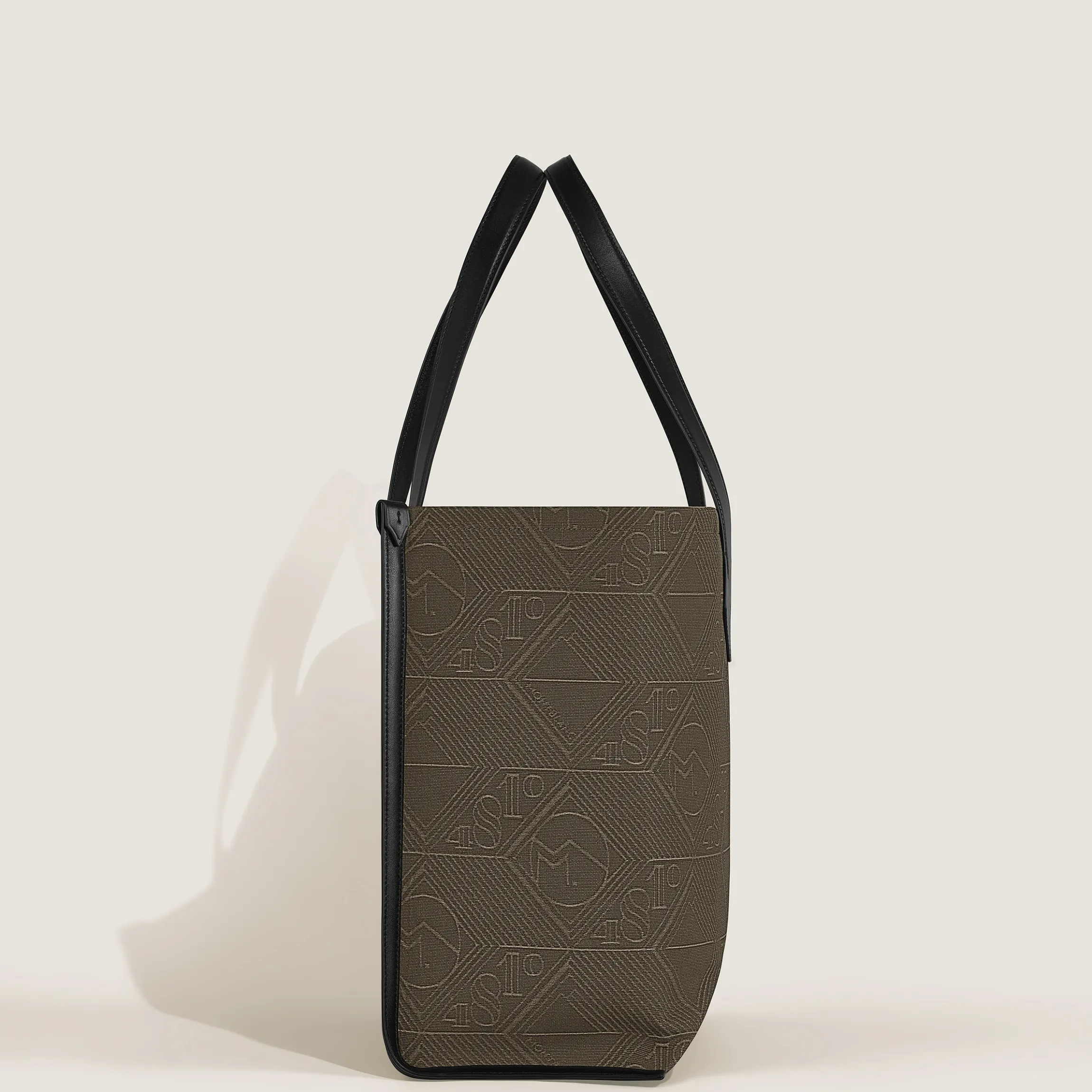 4810 jacquard tote
