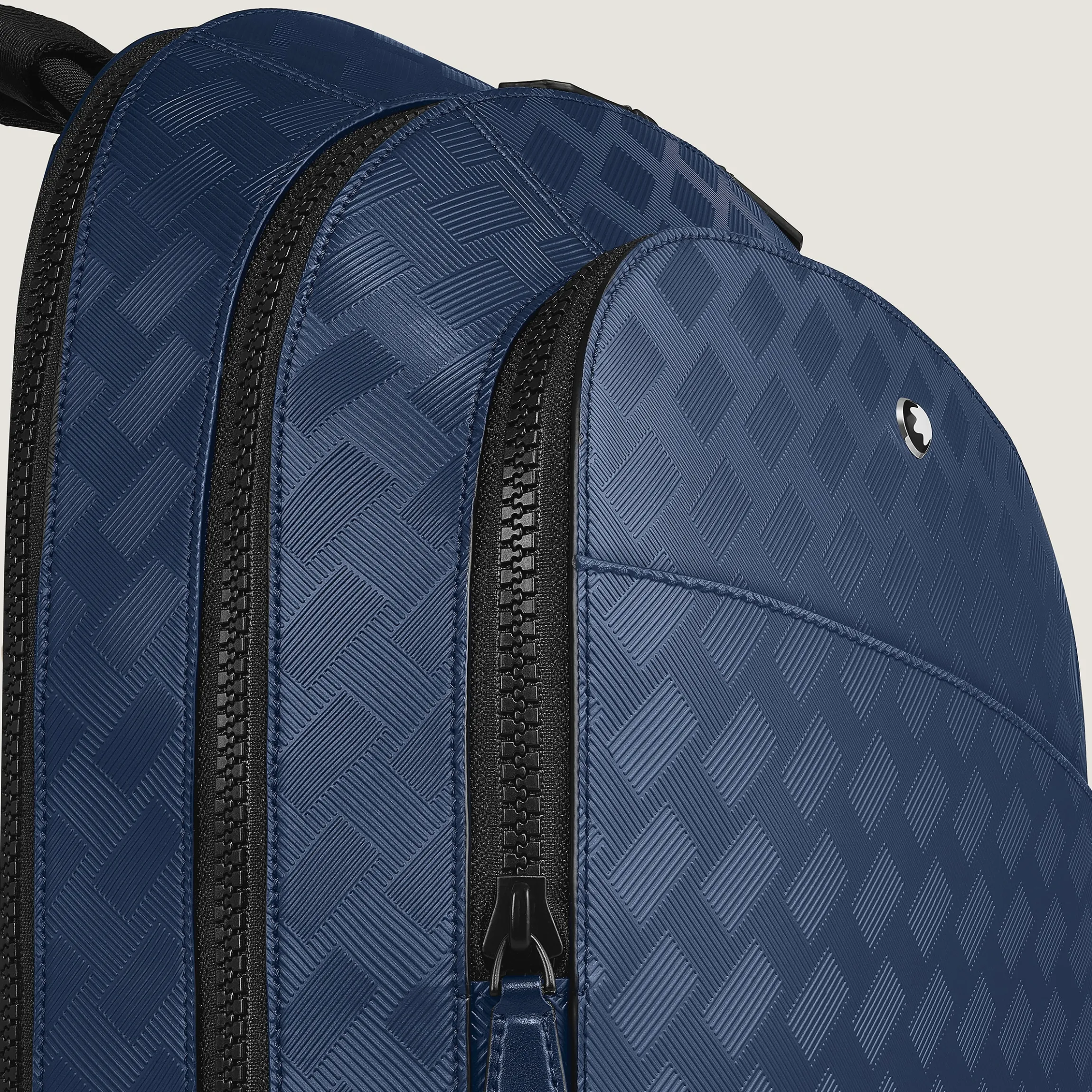 Large Backpack with 3 Compartments in Extreme Leather