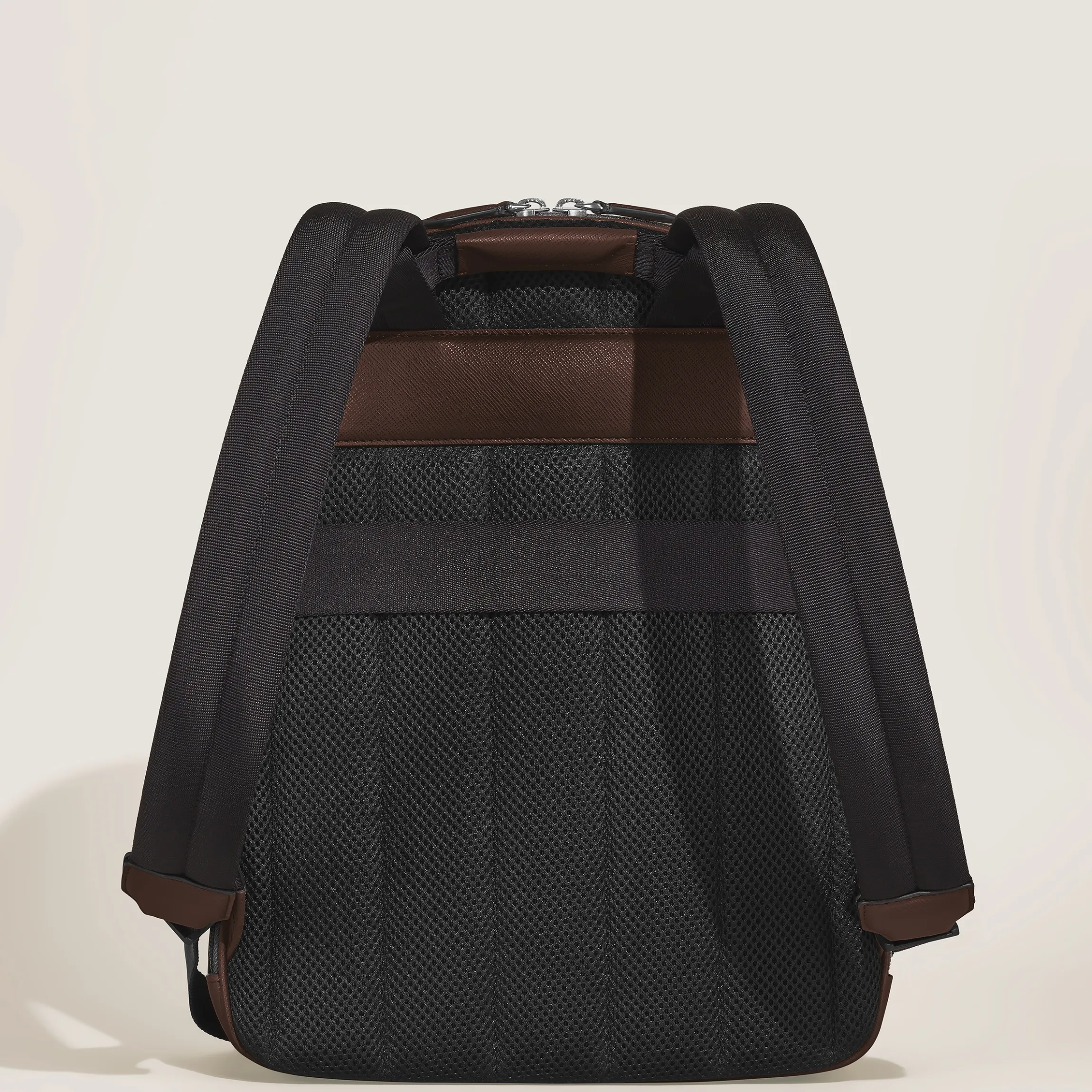 Medium Backpack with 3 Compartments in Sartorial Leather