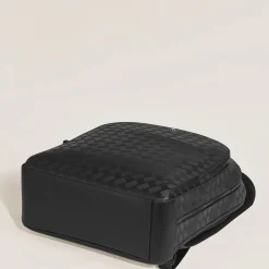 Medium Backpack with 3 Compartments in Extreme Leather