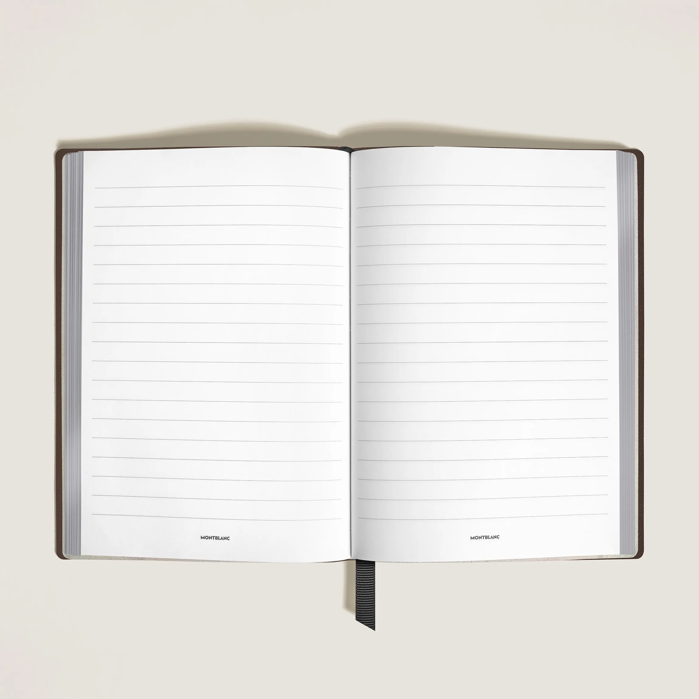 Medium Notebook in Grain Leather, Lined Pages