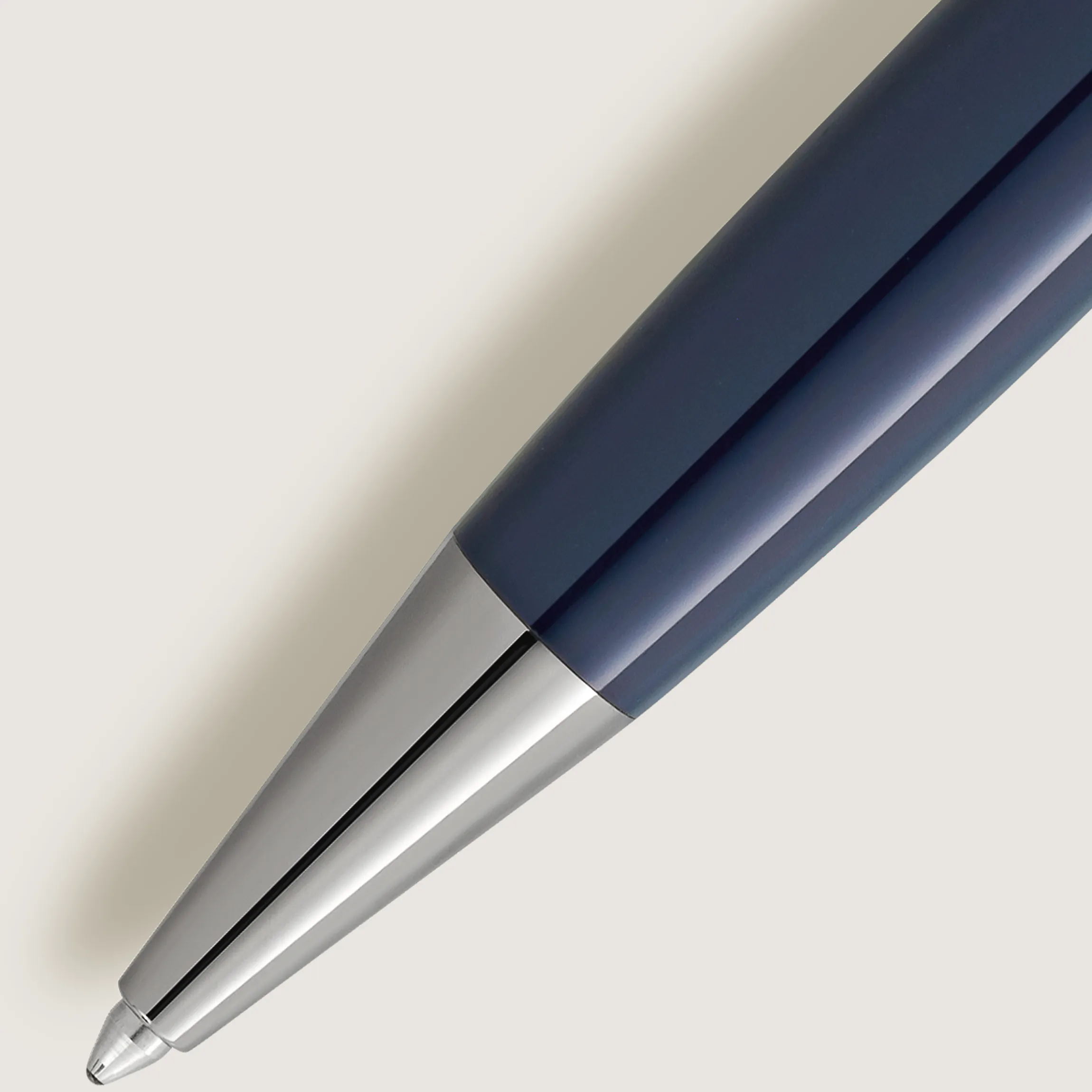 Meisterstück Around the World in 80 Days Doué Classique Ballpoint