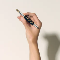 Meisterstück Around the World in 80 Days Limited Edition 811 Fountain Pen