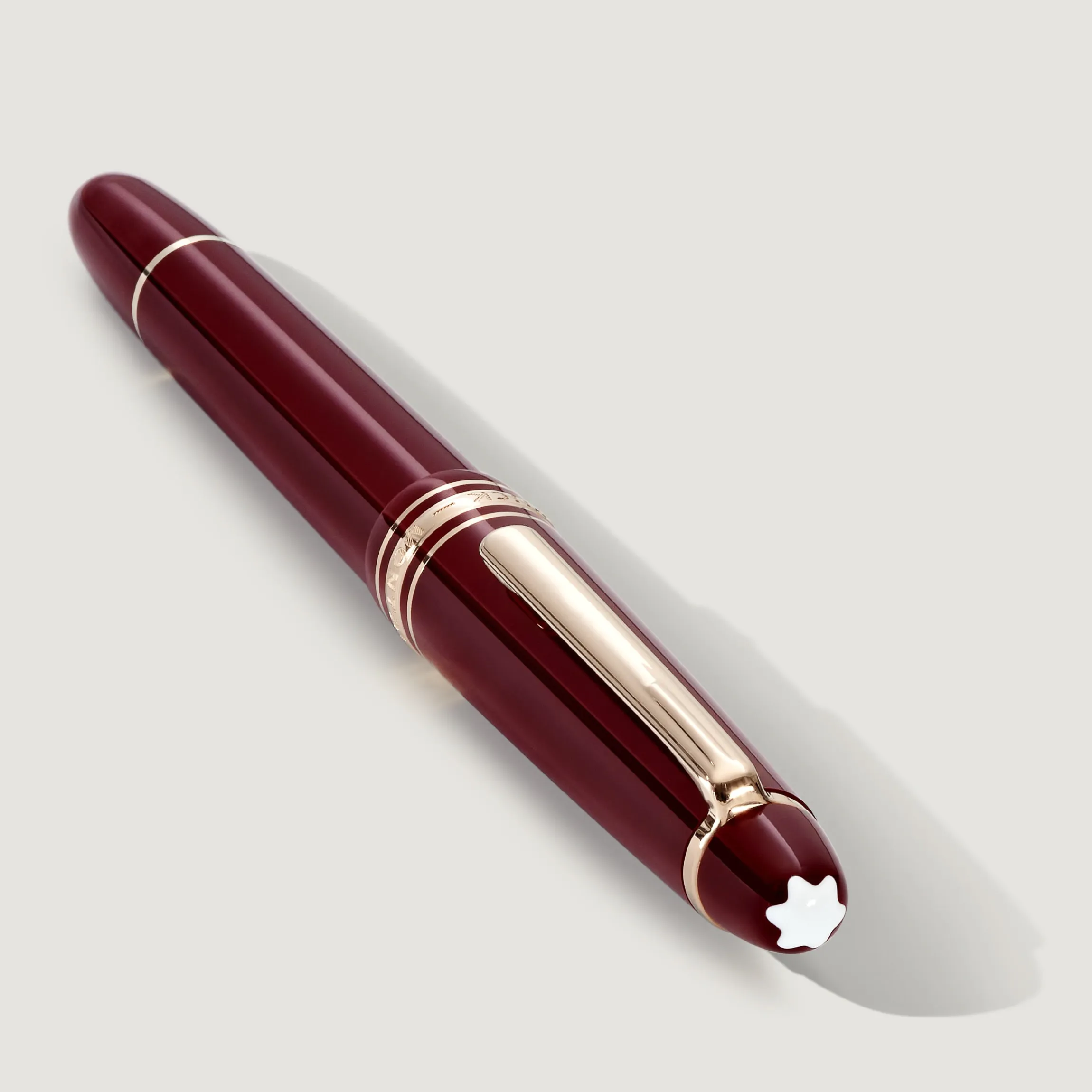 Meisterstück Burgundy Red Fountain Pen