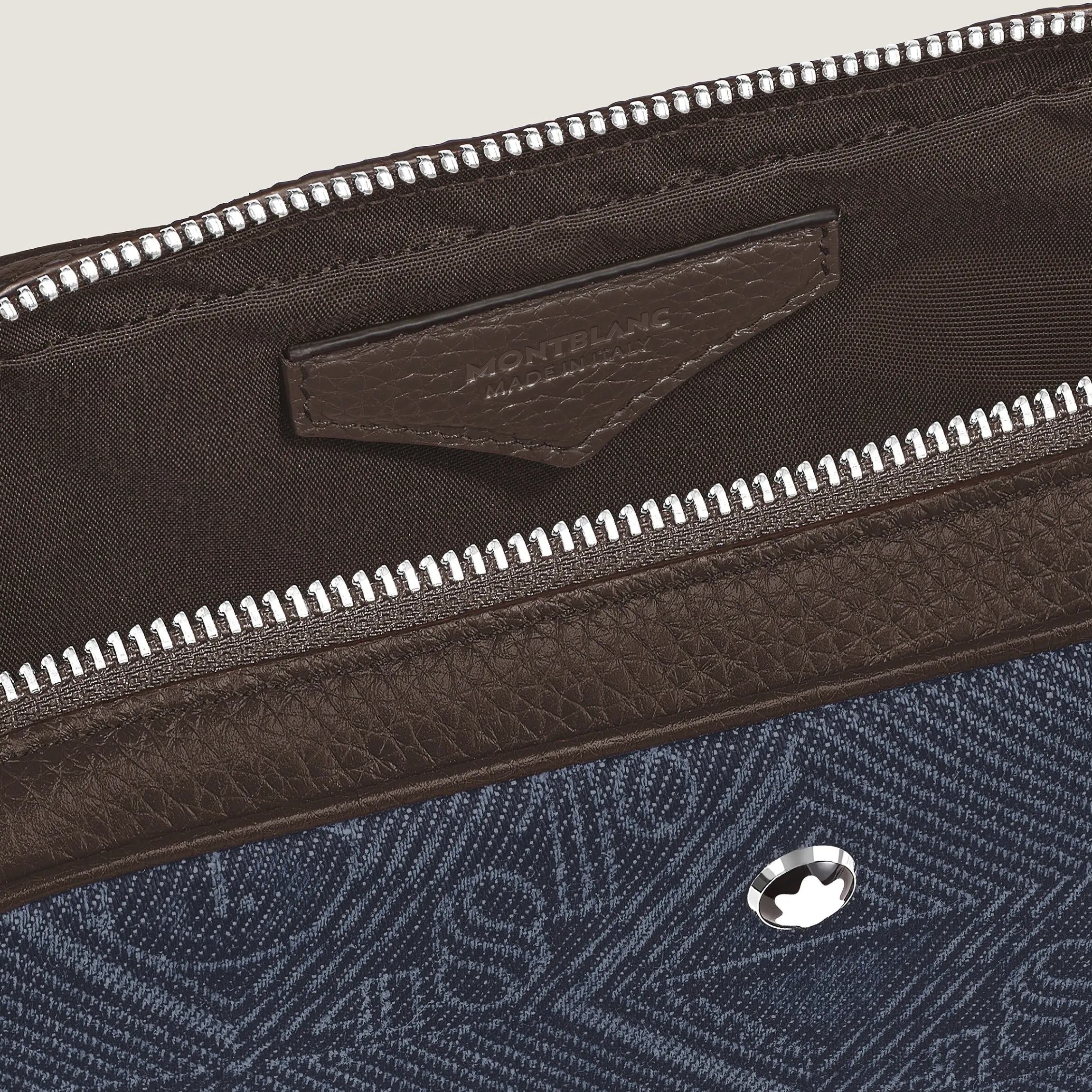 Mini Crossbody Bag in 4810 Denim