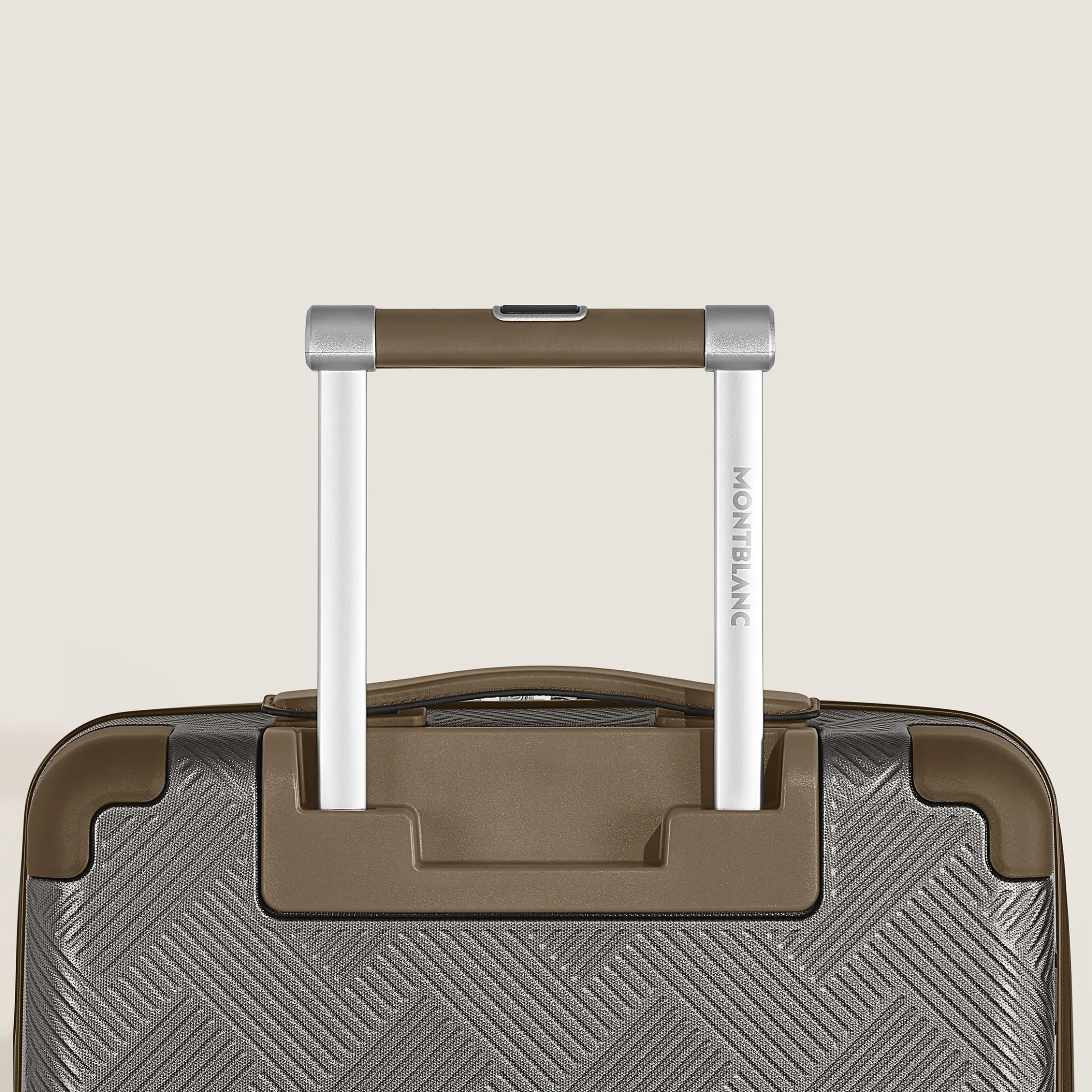 #MY4810 Extreme 3.0 cabin with pocket