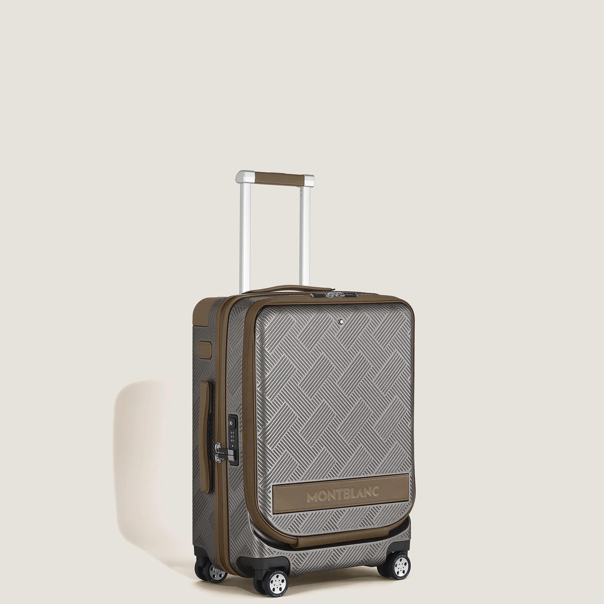 #MY4810 Extreme 3.0 cabin with pocket