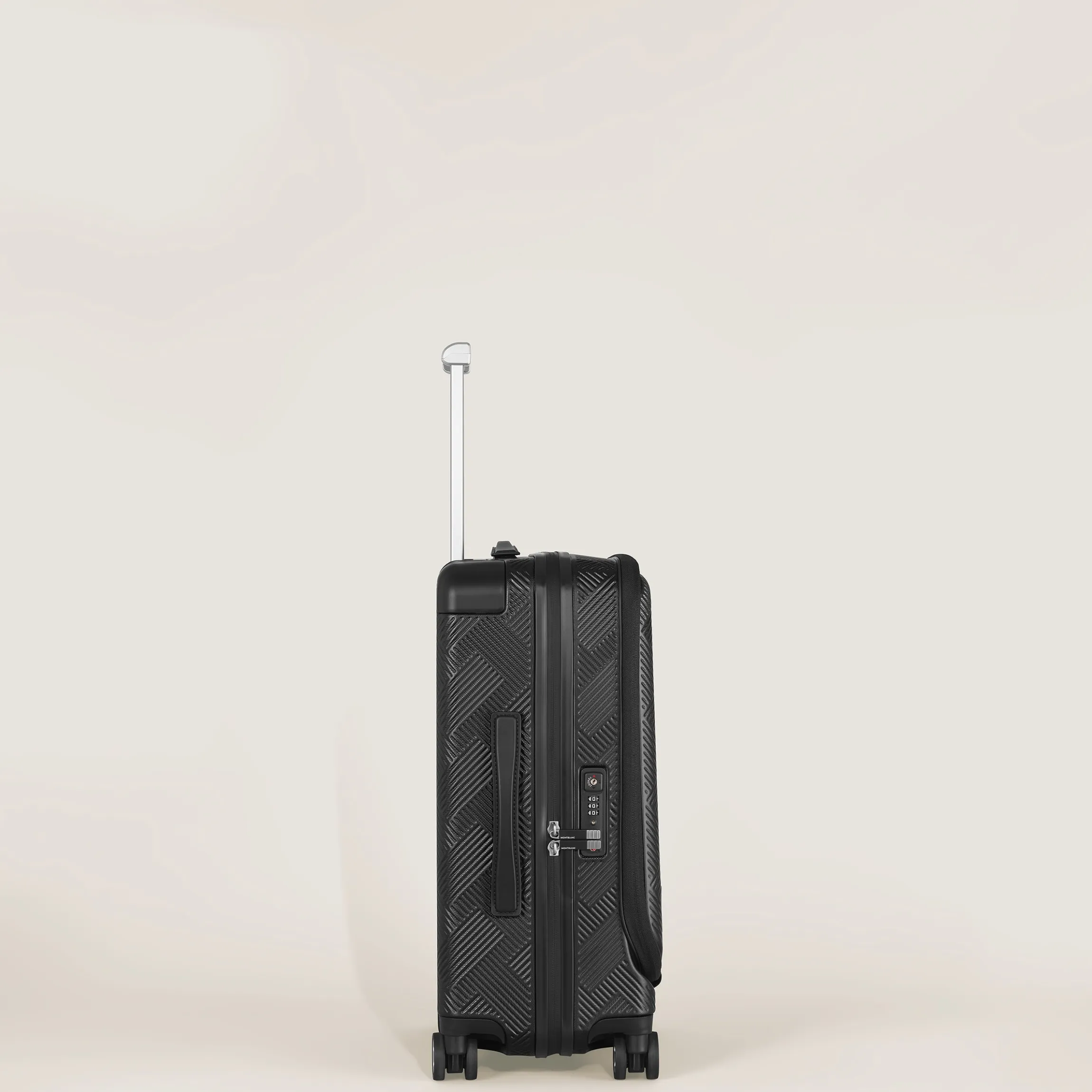#MY4810 Extreme 3.0 cabin with pocket