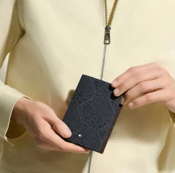 Passport Holder in 4810 Denim