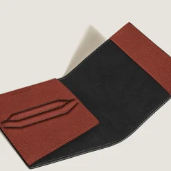 Passport Holder in Sartorial Leather
