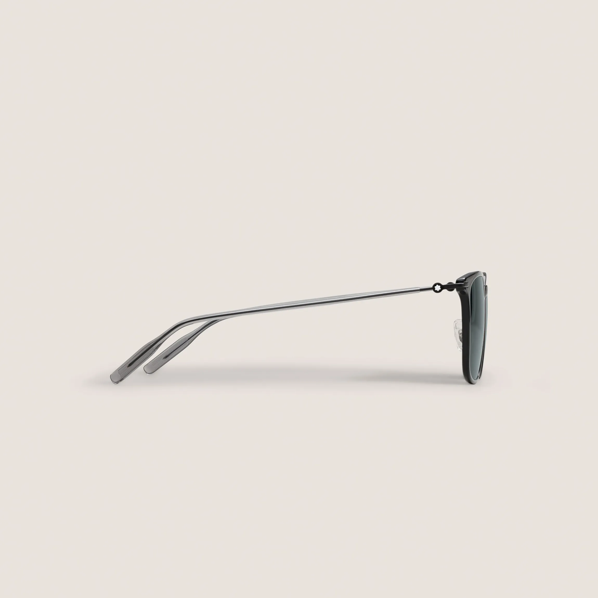 Rectangular Sunglasses with Black Injection Frame