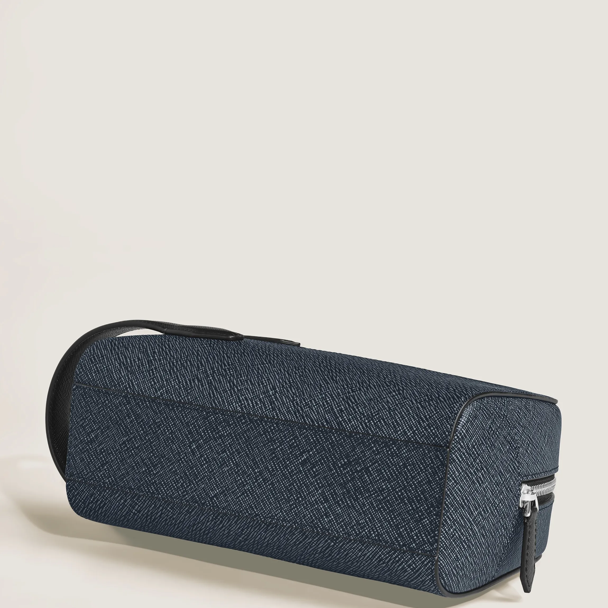 Sartorial clutch