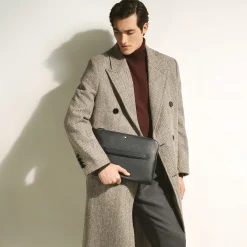 Sartorial laptop case