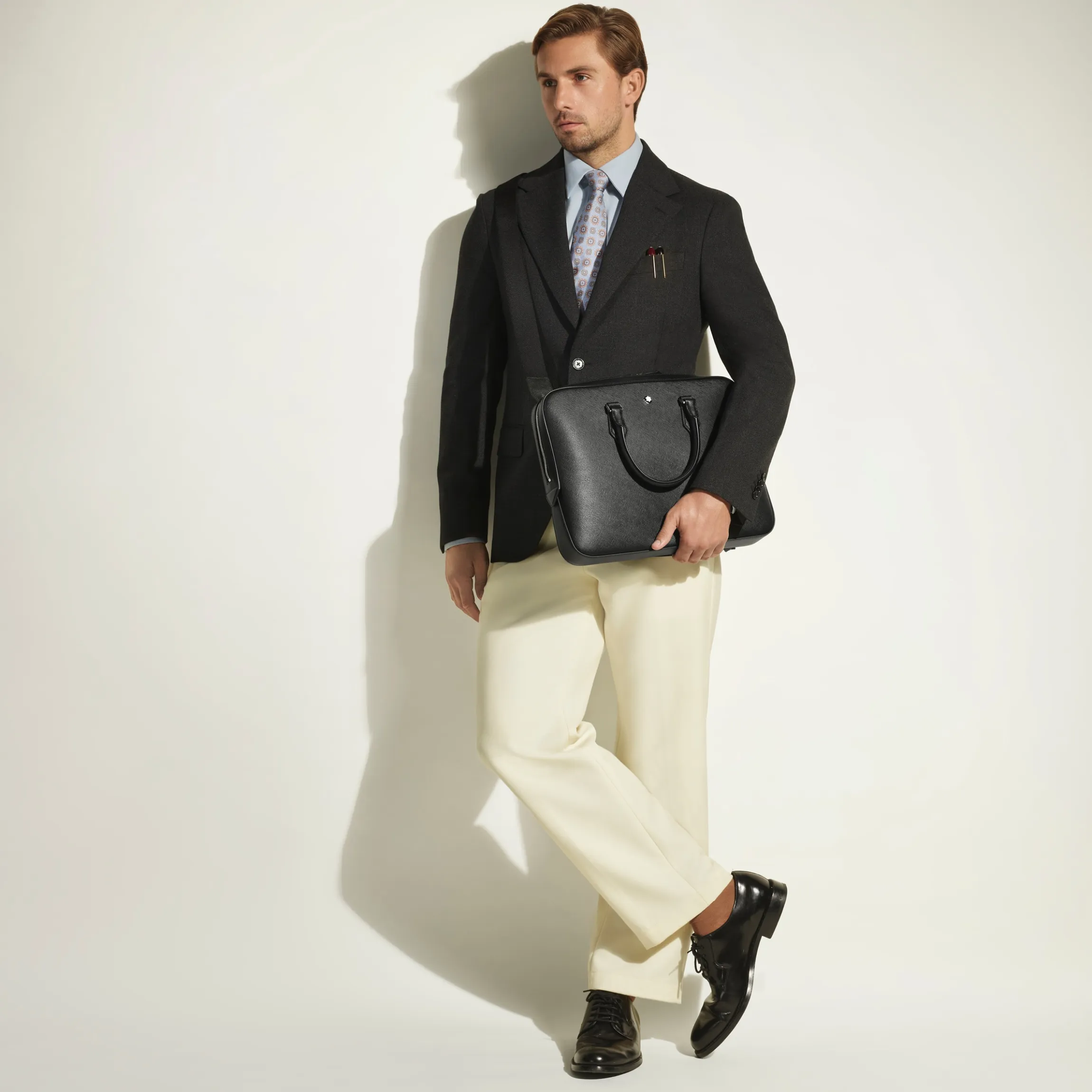 Sartorial thin document case