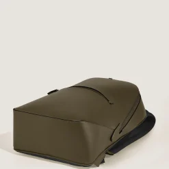 Small Backpack in Sartorial Leather