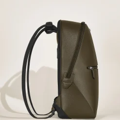Small Backpack in Sartorial Leather