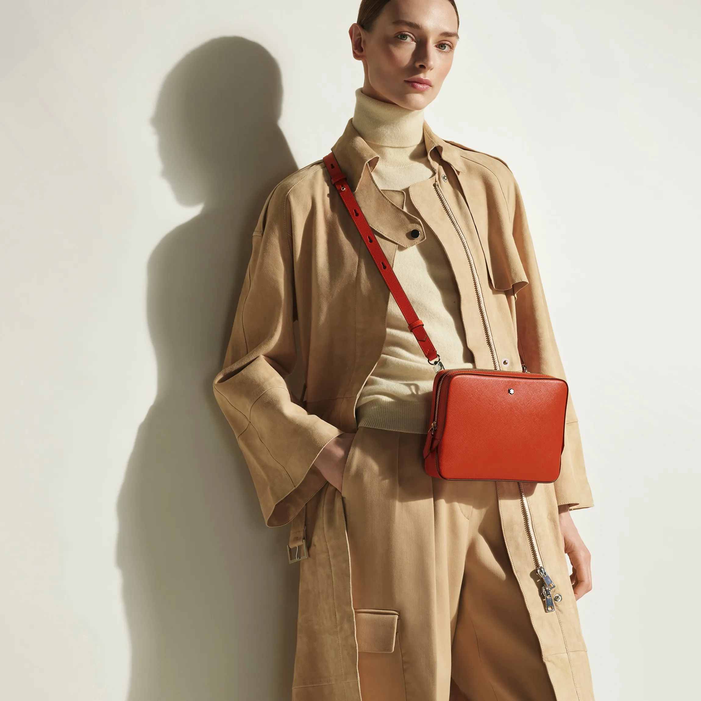 Small Crossbody Bag in Sartorial Leather