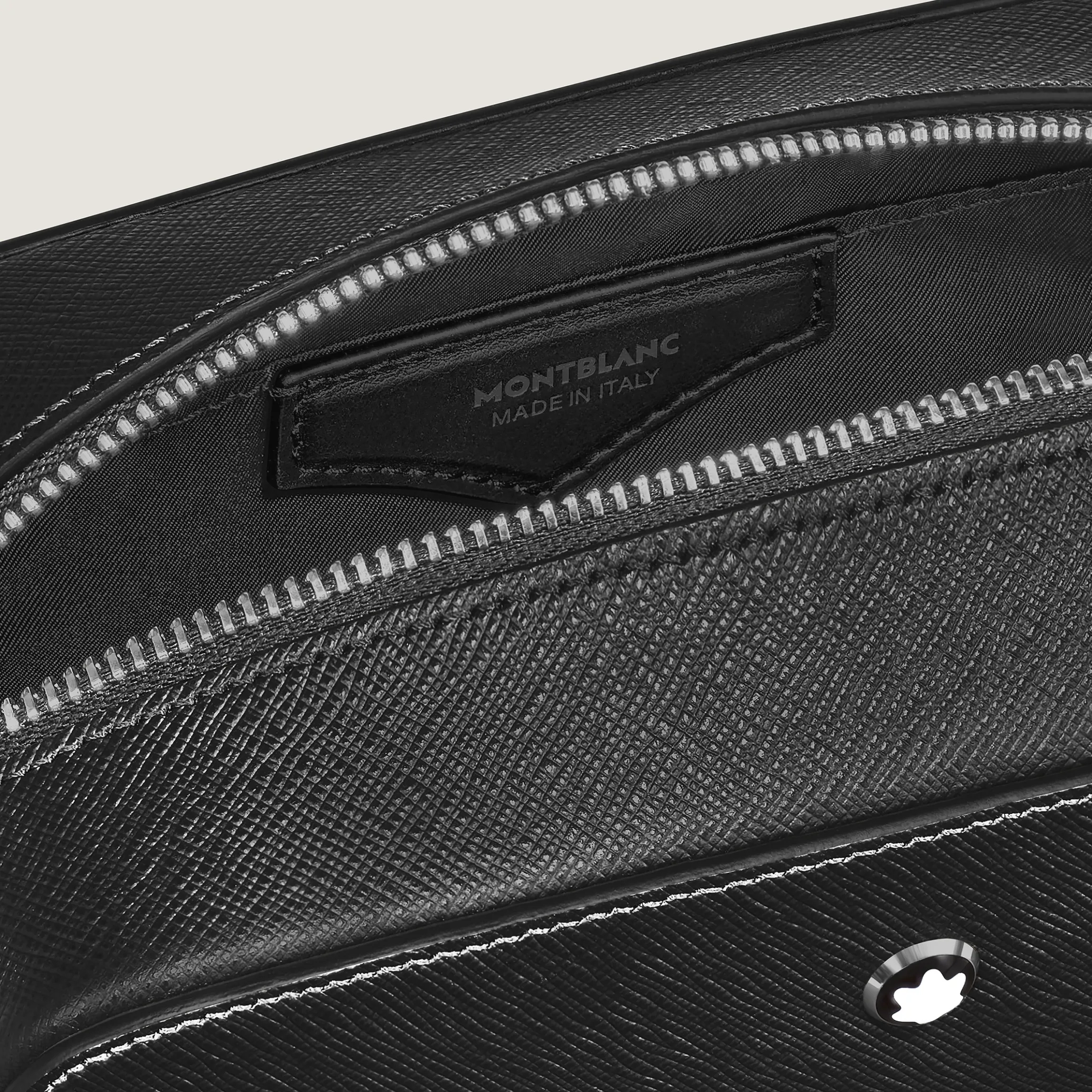Small Toiletry Clutch in Sartorial Leather