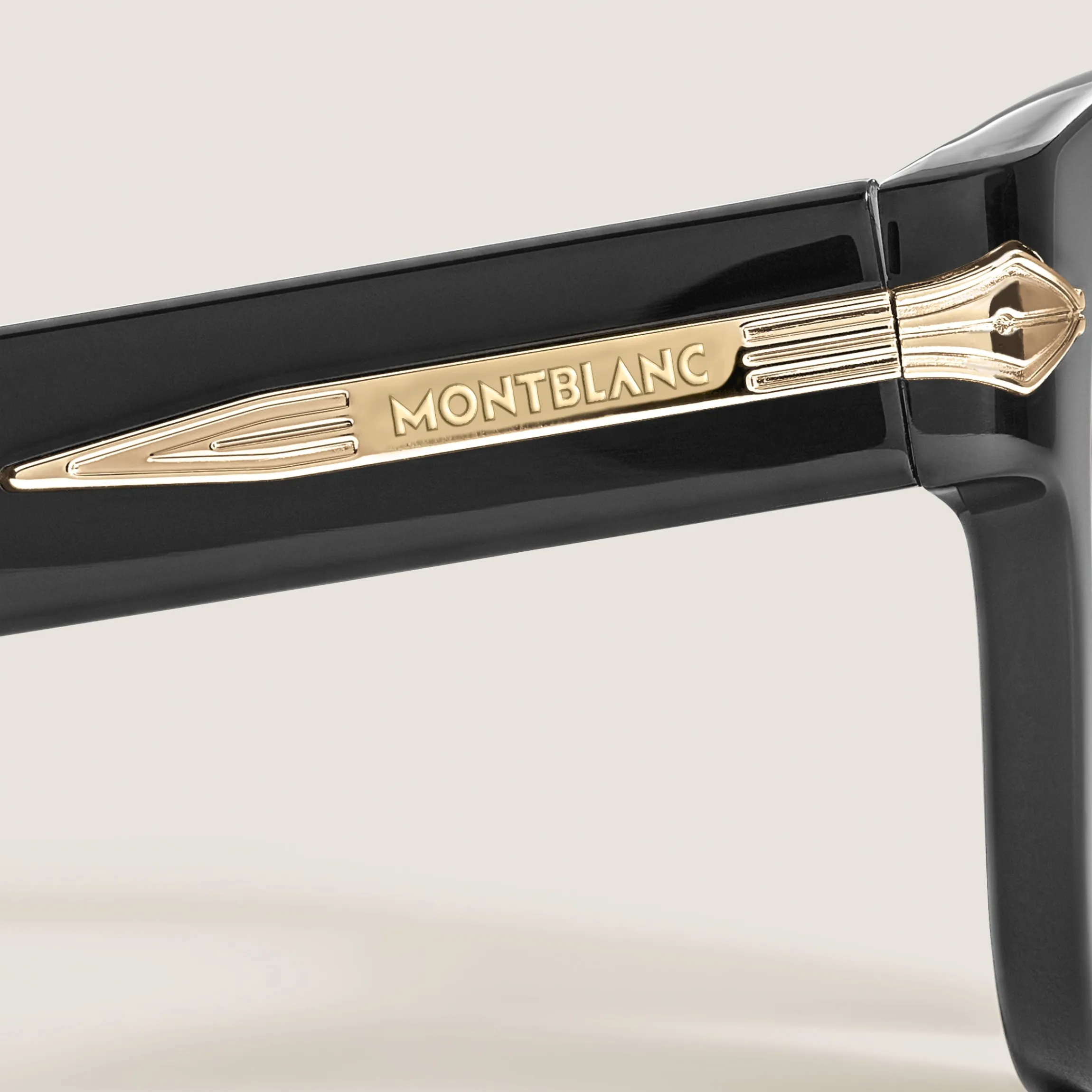 Squared Sunglasses with Black Acetate Frame