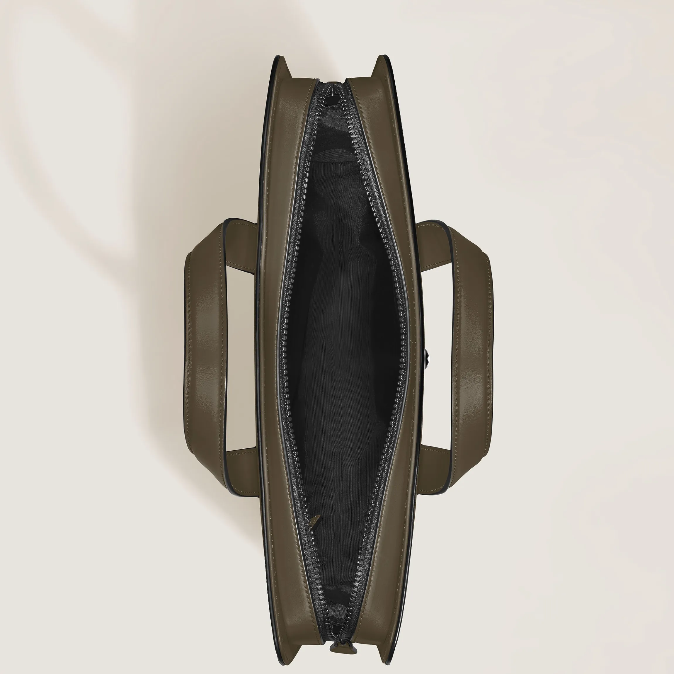 Thin Briefcase in Extreme Leather
