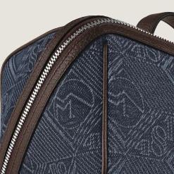 Toiletry Case in 4810 Denim