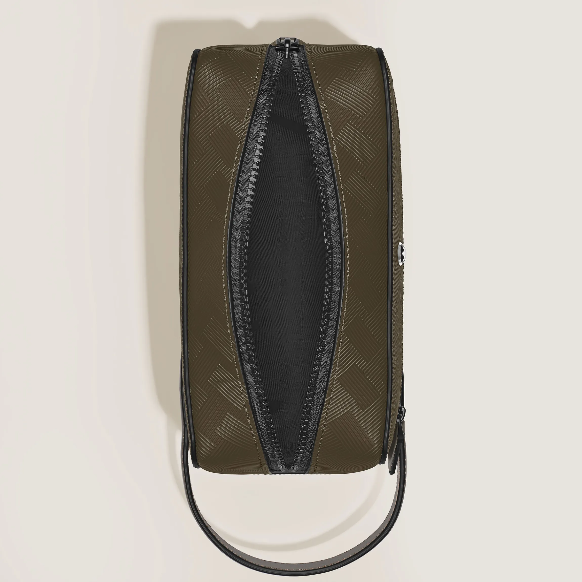 Toiletry Clutch in Extreme Leather