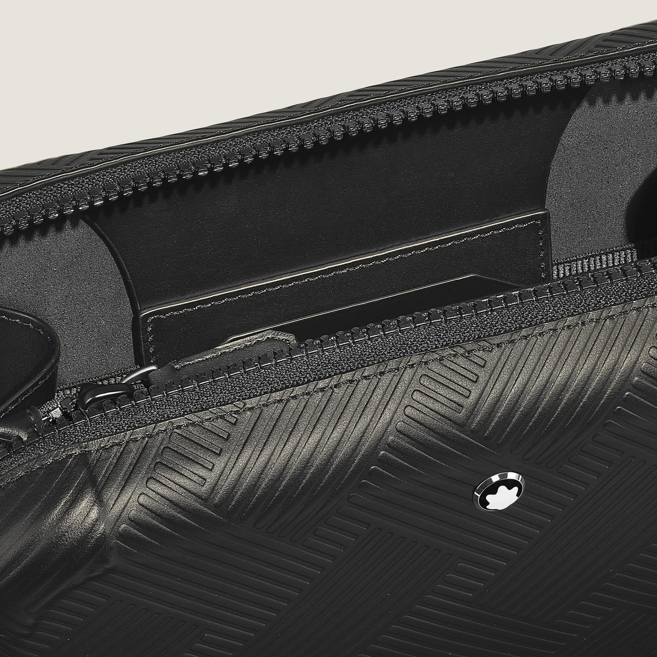 Travel case
