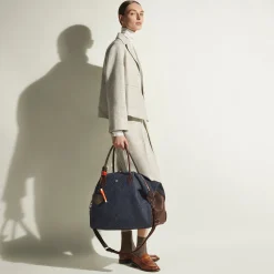 Weekender Bag 43 in 4810 Denim